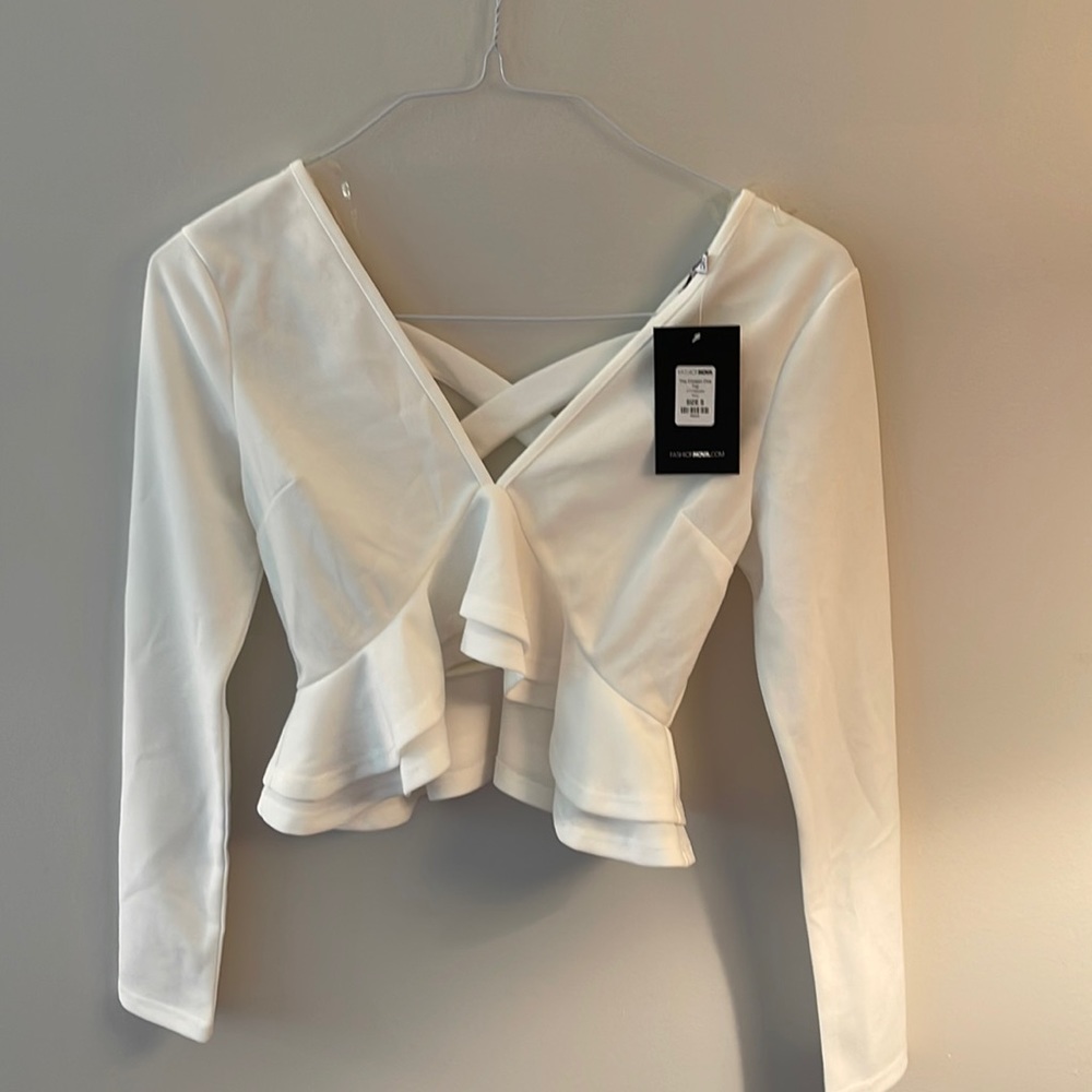 Long sleeve going out top